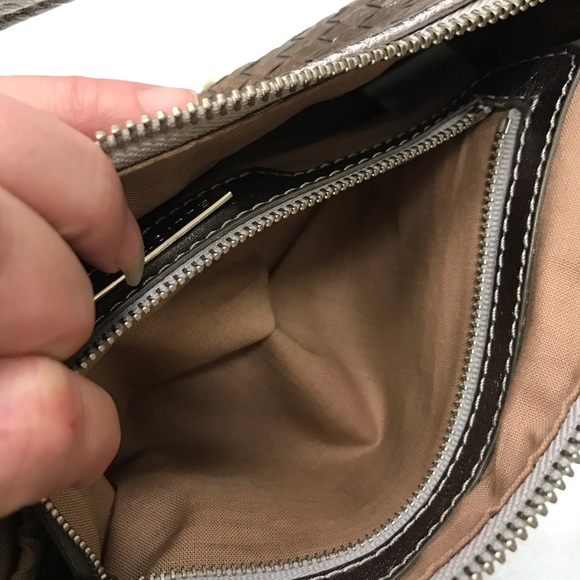 Preowned Handbag - Picture 7 of 8